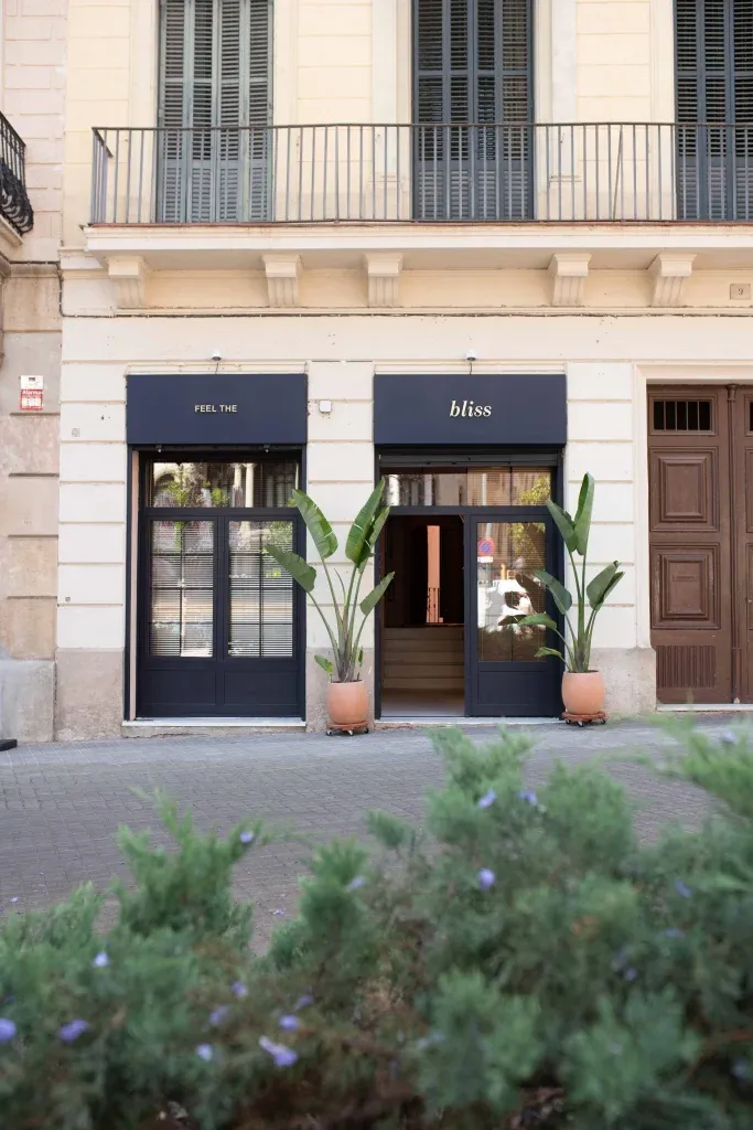 Masaje erótico en Barcelona | Masajistas tántricas | Bliss Barcelona | Nuestros Espacios | Fachada centro de masajes eróticos | Foto #3